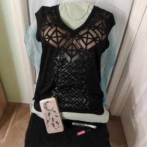 Sheer geometric shape v-neck top